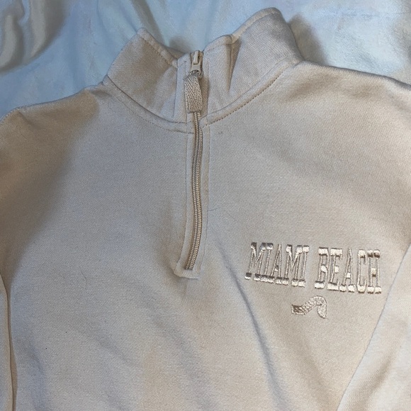 Pull Over - Picture 2 of 7